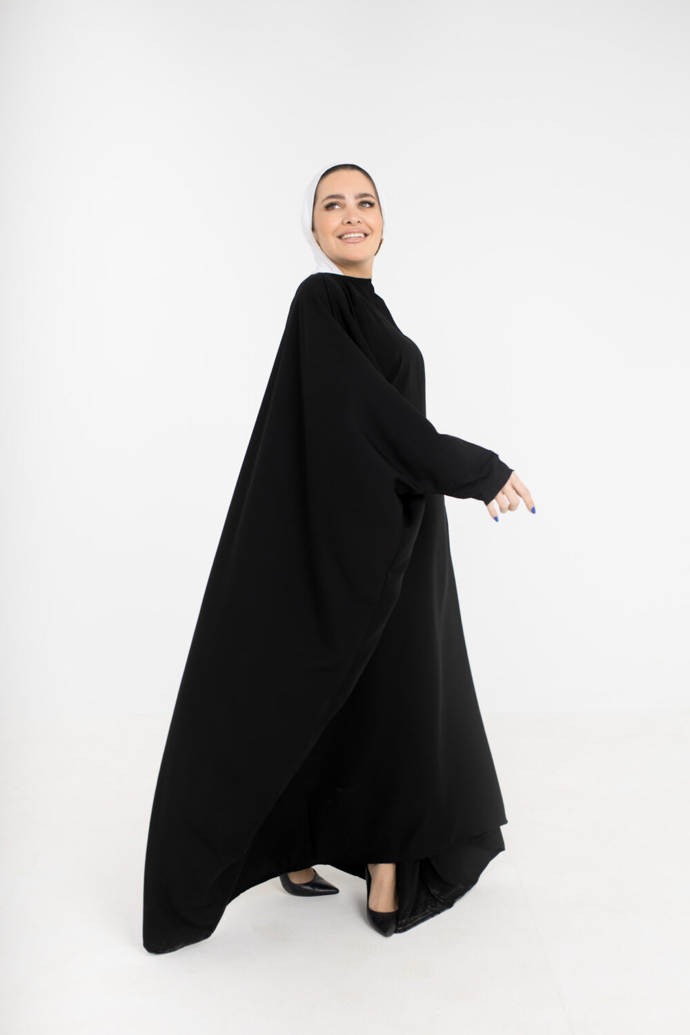 Butterfly Embroidered Abaya - Image 4