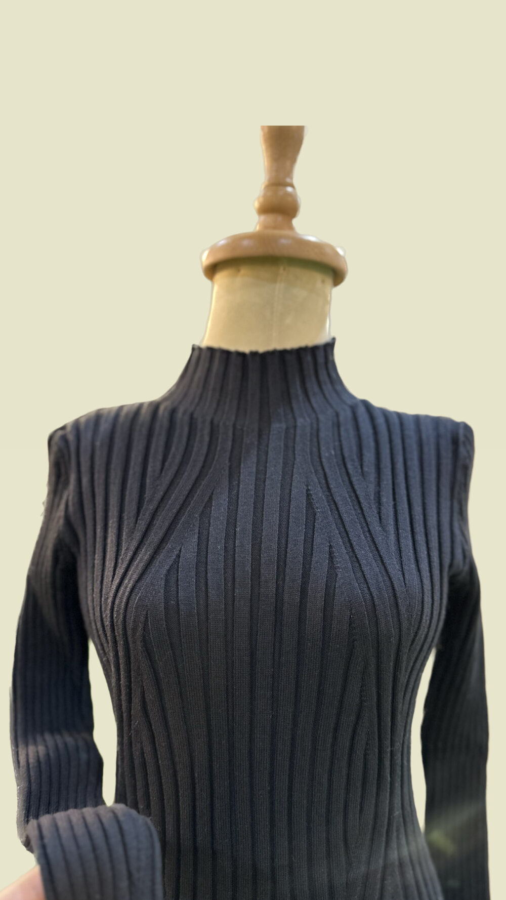 high neck pullover - Image 3