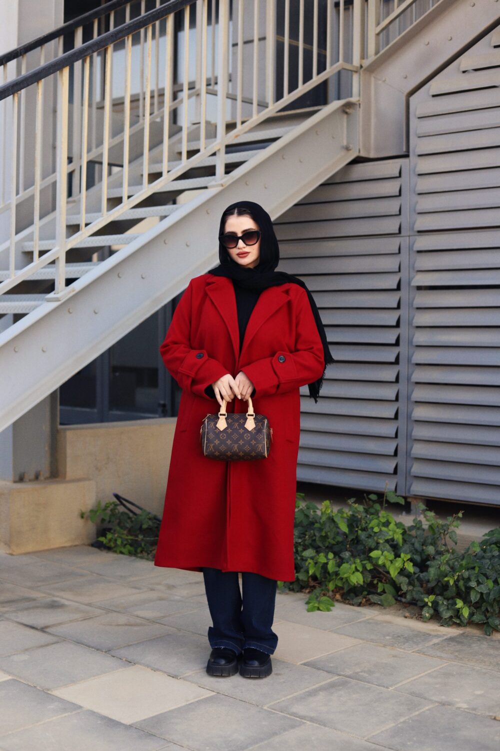 Red coat - Image 4